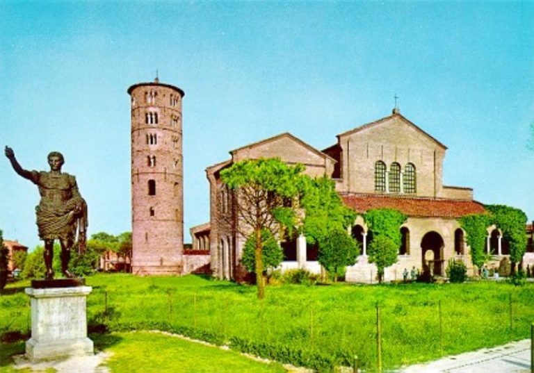 Cartomante a Ravenna, uso della cartomanzia a Ravenna per i problemi della vita quotidiana